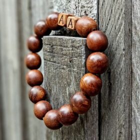 Unique Characteristics of Ulin Wood : Why Is It So Sought After? - i-Rewood