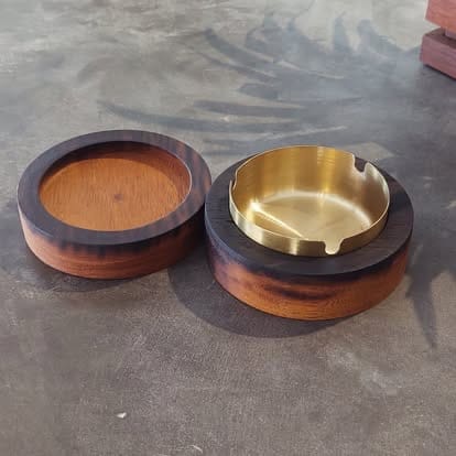 Ashtray - Recycled wood